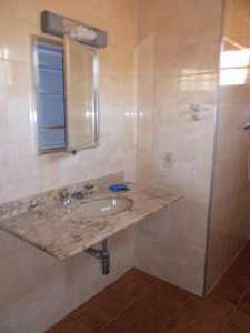 casa  a 250 metros do mar 