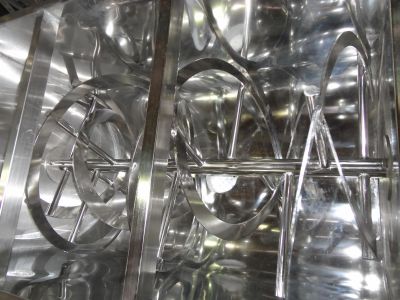 MAQUINA PARA SABÃO EM PÓ RIBBON BLENDER 