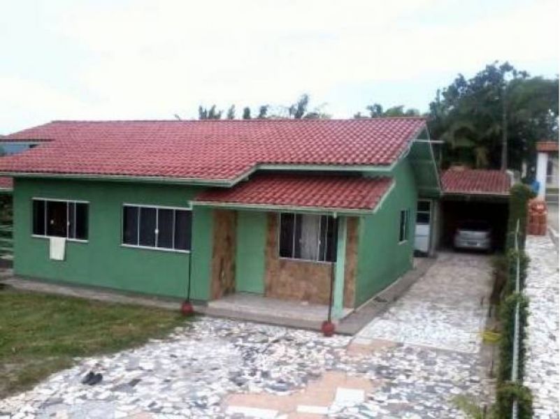 Vendo casa em Governador Celso Ramos - SC