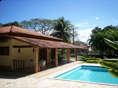 Campo Grande - Condomínio Clube 34 - Casa com 4 Quartos sendo 2 Suítes