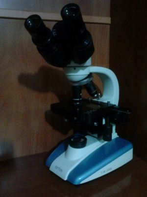 Conserto de Microscópios