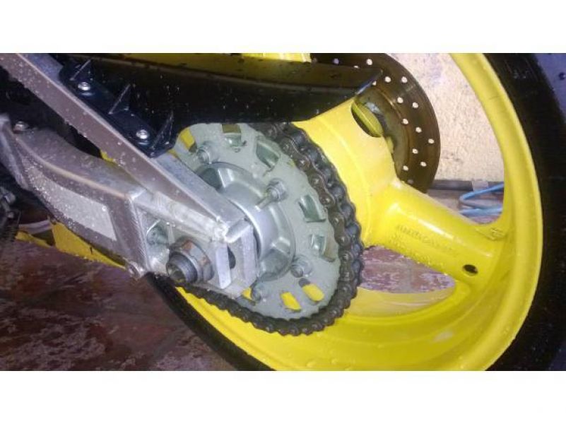 Suzuki gsx / r srad 750 troco 