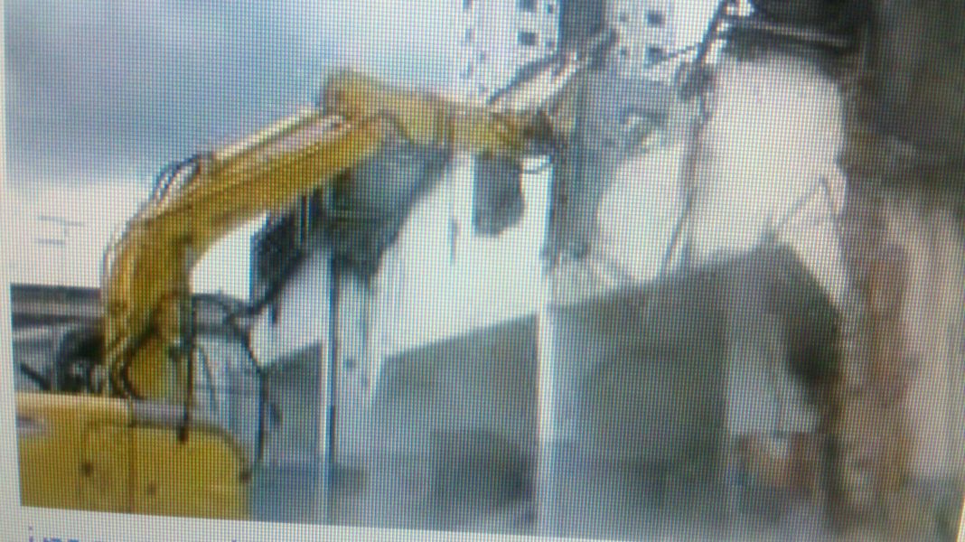 Demolidora vieira 11 25672301