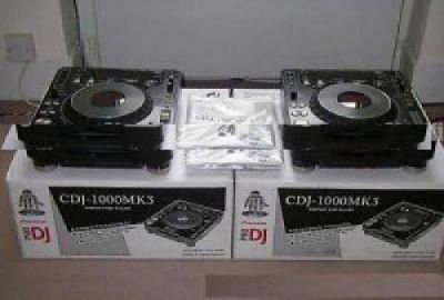  2x PIONEER CDJ-1000MK3 & 1x DJM-800 MIXERDJPACKAGE