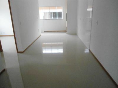 Apartamento novo com dois dormitórios sendo uma suíte no Ingleses