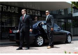 Locaçäo de Carros Vans Micro Onibus com motoristas