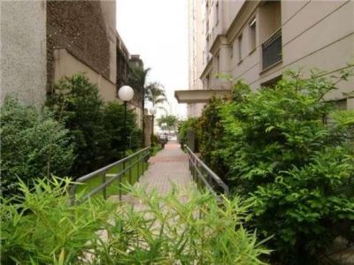 APTO NO SACOMÃ (PRÓX. METRÔS SACOMÃ E ALTO DO IPIRANGA)  R$240.000 