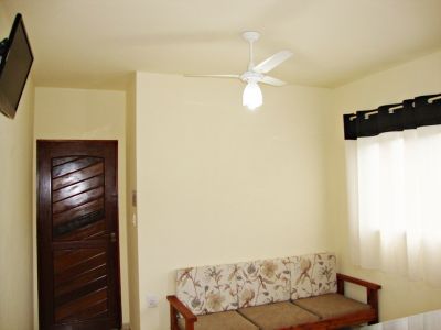 Apartamentos em Caraguá com 2 dormitórios, próx a praia Martim de Sá