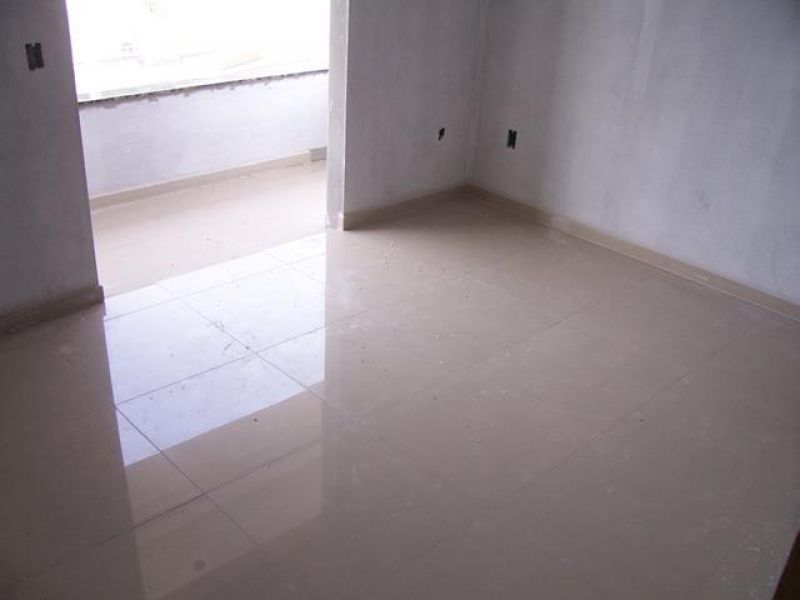 Casa em Ingleses Florianópolis 3 dorm 1 suíte 2 garage cobertas porcelanato gesso