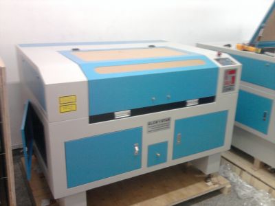 MÁQUINAS DE CORTE E GRAVAÇÃO A LASER - ROUTER CNC