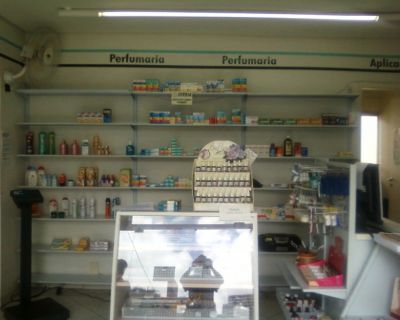 Intalações para drogaria e acessórios