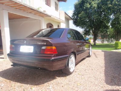 BMW Serie 3 325iA Coupé 2.5 24V 2p troco carro moto lancha jet ski veiculo ótimo estado R$ 22.900,00