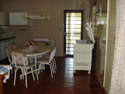 ALUGO CHÁCARA p/lazer, fins de semana, feriados, temporadas em SÃO CARLOS,SP., bairro:VARJÃO, lot.:V