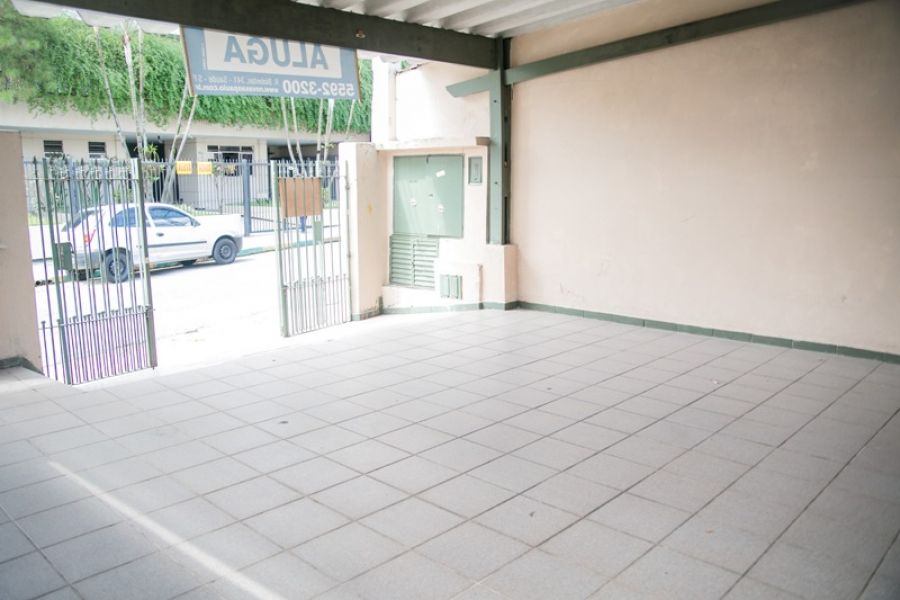 Galpão comercial valor R$ 2.500,00, 80 m2, Saude