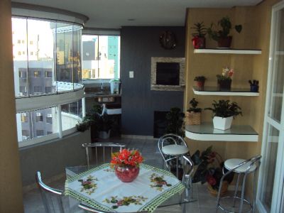 Lindo Apto a venda em Itapema SC