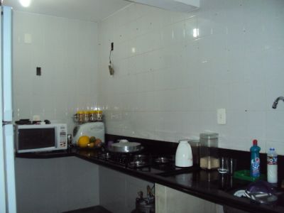 APARTAMENTO EM CAPIM MACIO - VENDO OU TROCO