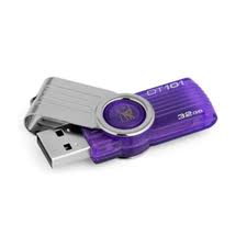 Pen Drive 128 Gb Kingston *** Super Queima De Estoque ***