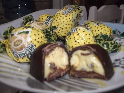 CHOCOLATES E TRUFAS CASEIRAS