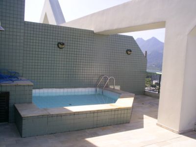 Cobertura 4 quartos Barra da Tijuca vista mar