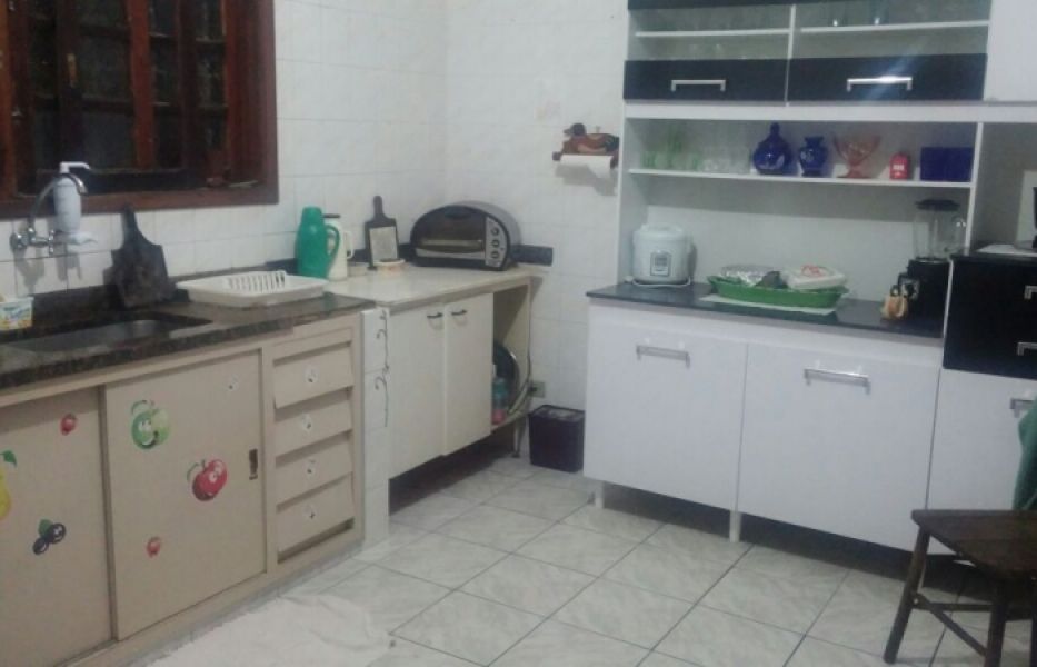 Cód.  I001 - Casa com piscina Itanhém 4 dormitórios/3 banheiros/WIFI