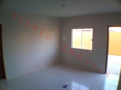 Olinto Imóveis vende Apartamento Padrão 2 qts no Extensão do Bosque em Rio das Ostras