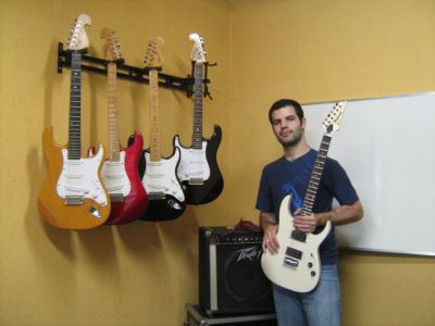 Professor de Violão e Guitarra em Residência - Jardim Paulista/Bela Vista