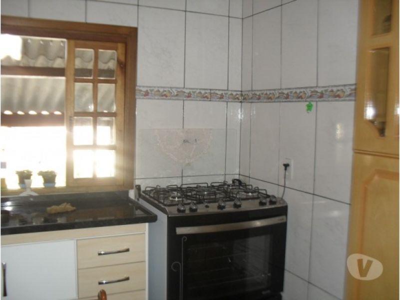 Casa com ediculas. vende: estuda permuta com casa cód:451 