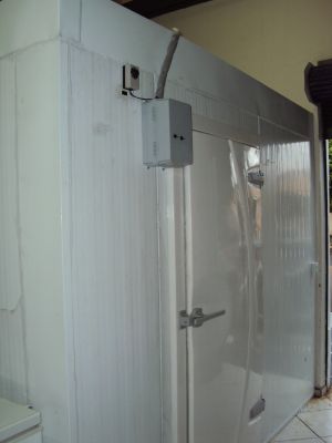 camara fria congelados e resfriados  r$12.500.00 [17]91047360