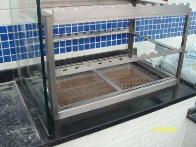 CHURRASQUEIRAS AÇO INOX COM VIDROS, BANCADAS PIAS