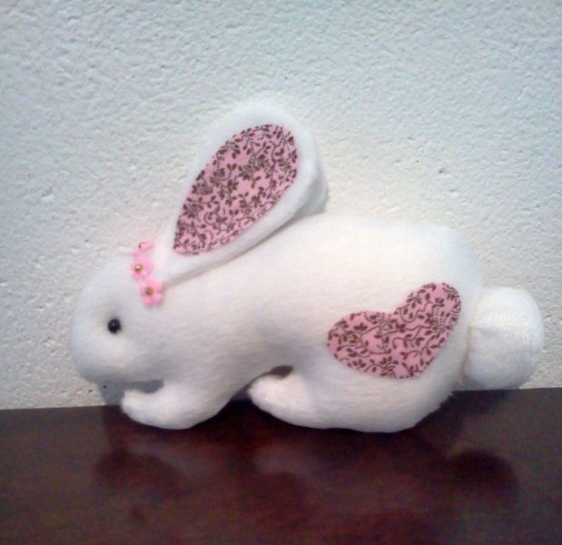 Coelhos de Páscoa em Feltro Vários Modelos Tam. Médio Dadimel Presentes