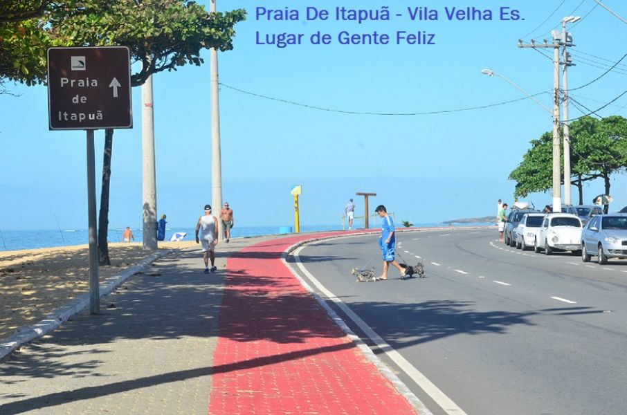 Temporada Em Aptº de 03 Quartos Pertinho do mar de Praia de Itapuã