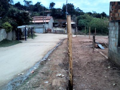 VENDO / TROCO POR CARRO