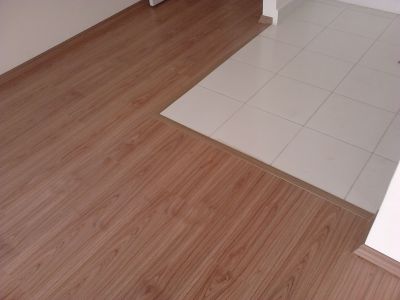 PISOS LAMINADO  DE  MADEIRA 