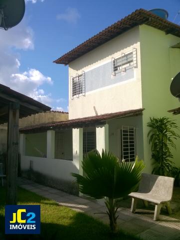 Casa Duplex em Piedade, Recife. 03 Dormitórios (01 Suíte) Rua Asfaltada Fct.Caixa