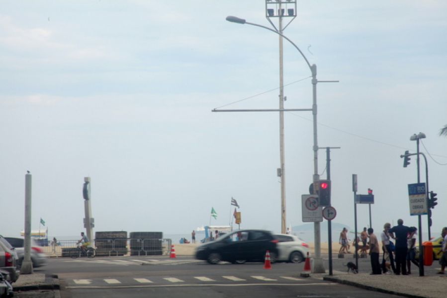  Copacabana quase esquina c / av atantica. (frente mar). 