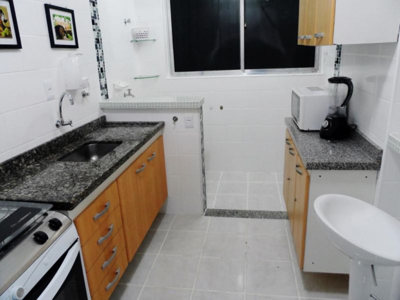 Temporada - Apto de 2 dorm/ até 10 pessoas - PG 