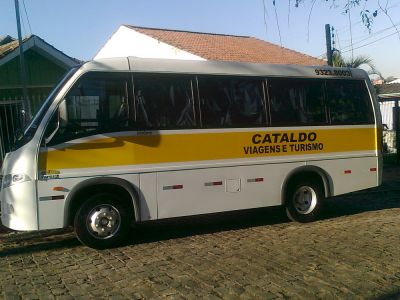 Aluguel de Vans e Microonibus