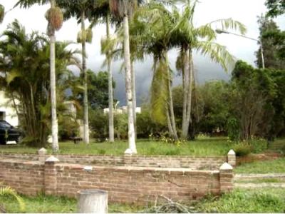 CHACARA IBIUNA 8500M²