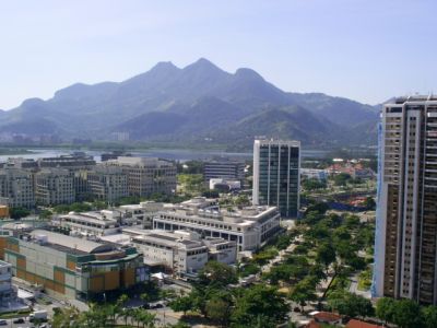 Cobertura 4 quartos Barra da Tijuca vista mar