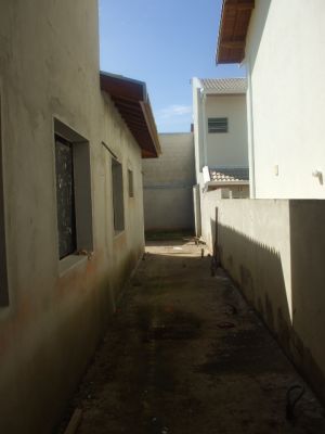 VENDO CASA JD ESPLANADA  5 DORMS 2 SUITES MASTER, ÁREA DE LAZER.