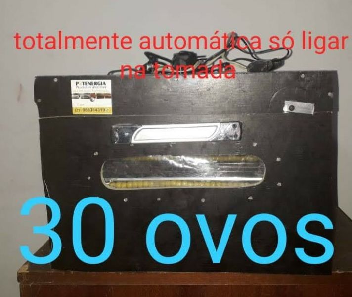 Chocadeira 30 ovos automática digital 