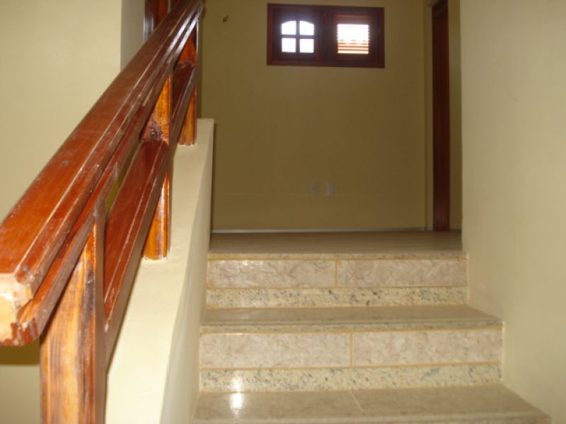 Vendo Duplex em Condomínio