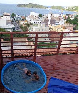 Bombinhas centro 8 a 20 pessoas vista ao mar piscina