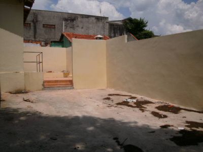 CASA EM BOTUCATU-S.P - JD REFLORENDA