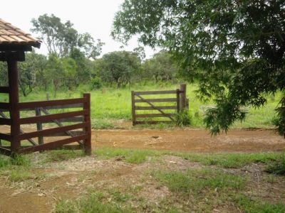 sitios, chacaras e fazendas.