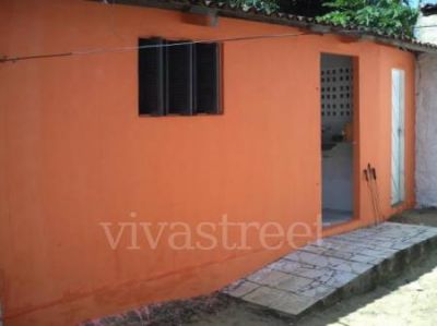 CASA C/ 3 QUARTOS SENDO 1 SUITE+LOJA+KIT NET