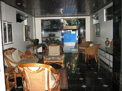 Amplo apartamento a venda em Cabo Frio, próximo à Praia do Forte