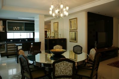 Apto Maravilhoso em Itapema - Alto Padrão - Villa do Mar