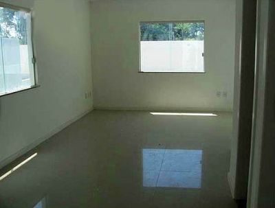 Casa duplex em condomínio fechado a venda em Buraquinho, Lauro de Freitas, Bahia