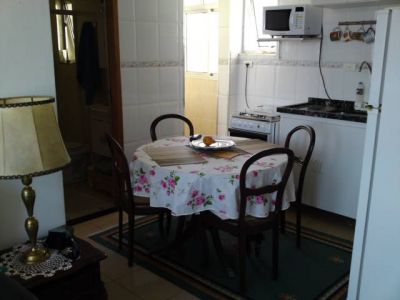 BELA VISTA – 50 m2. – 1 DORMT. – 1 VAGA* - AMPLO – REFORMADO/NOVO.